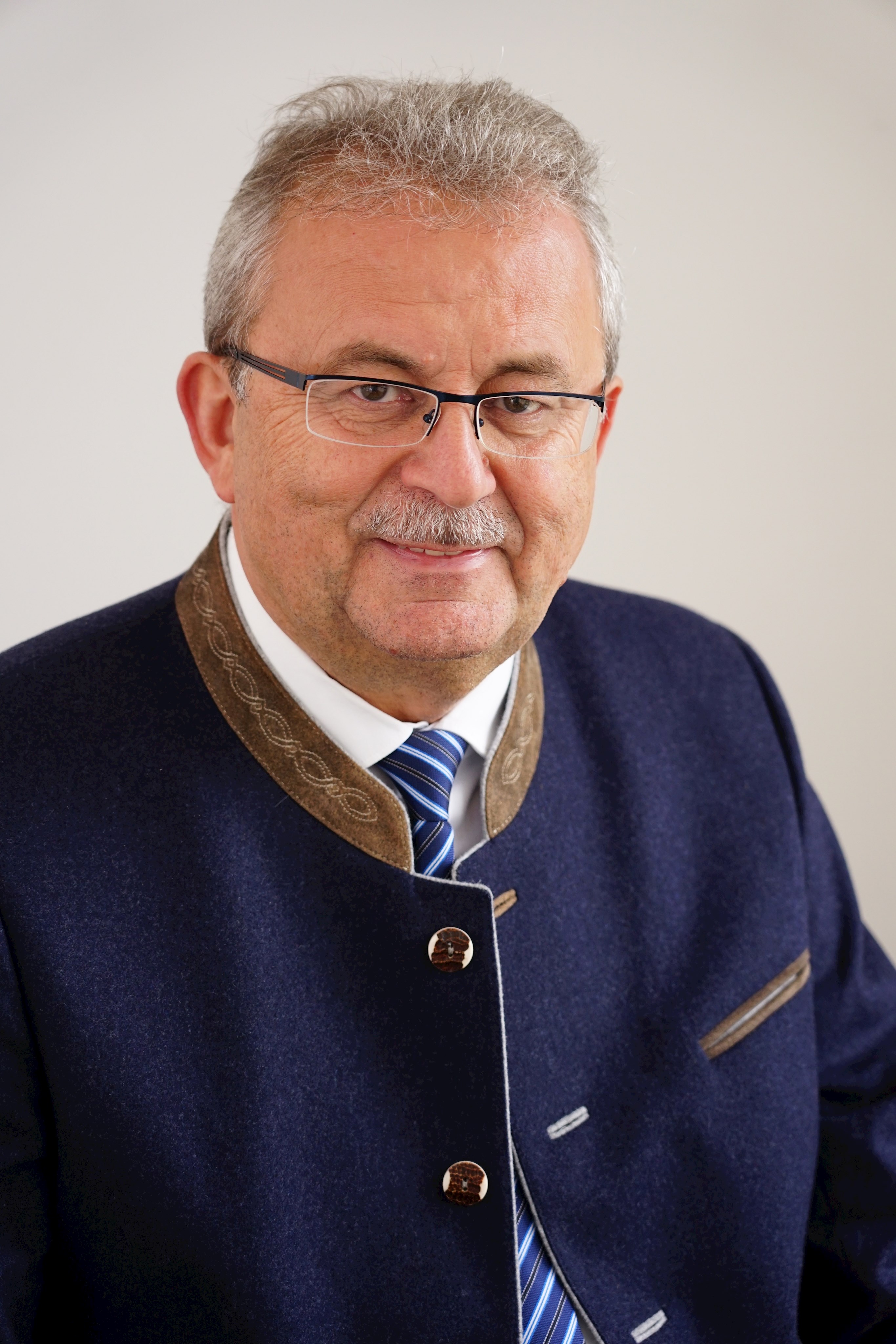 Statement von Landrat Josef Laumer zur Standortverlagerung von TE-Connectivity in Niederwinkling