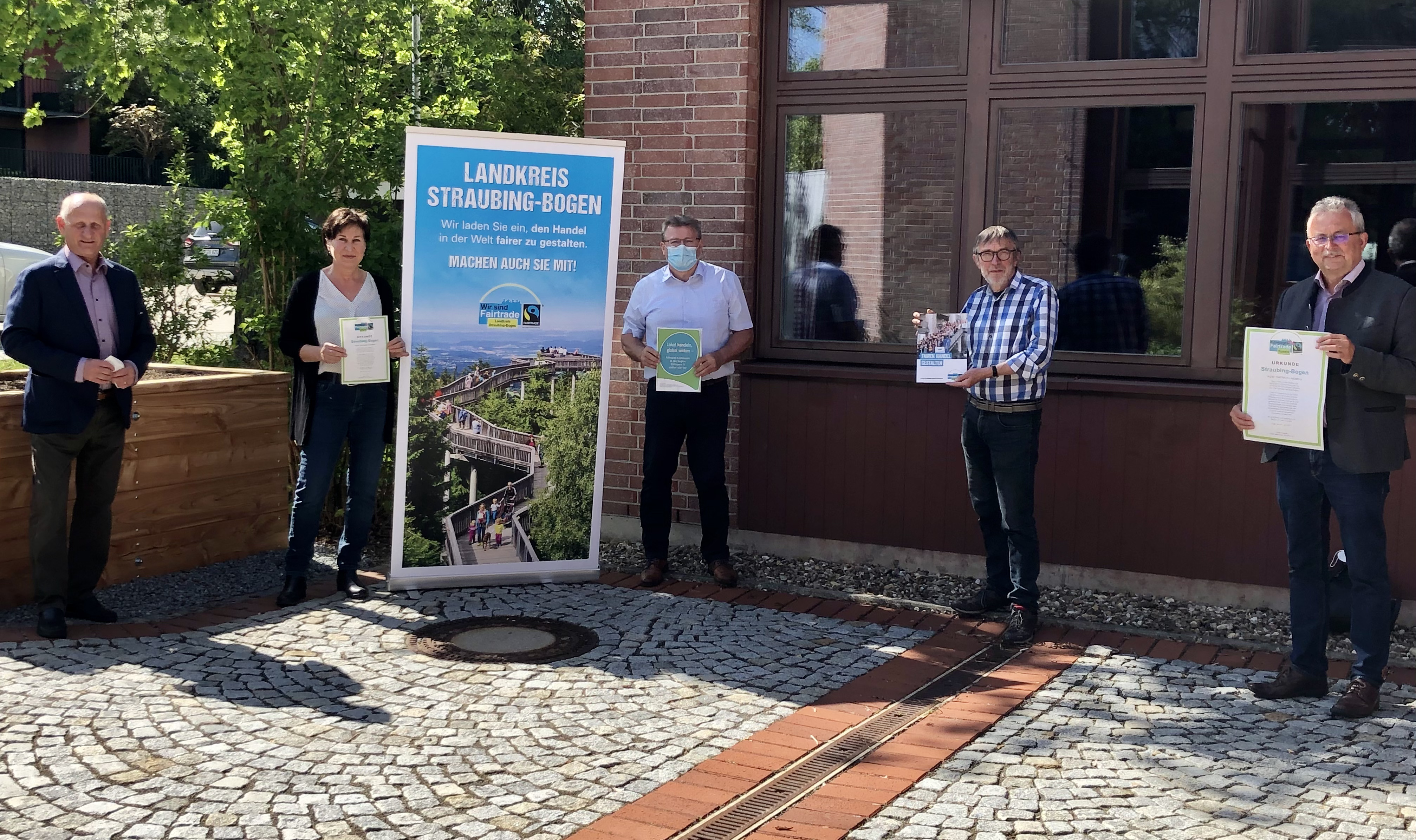 Landkreis Straubing-Bogen weiterhin Fairtrade-Landkreis 