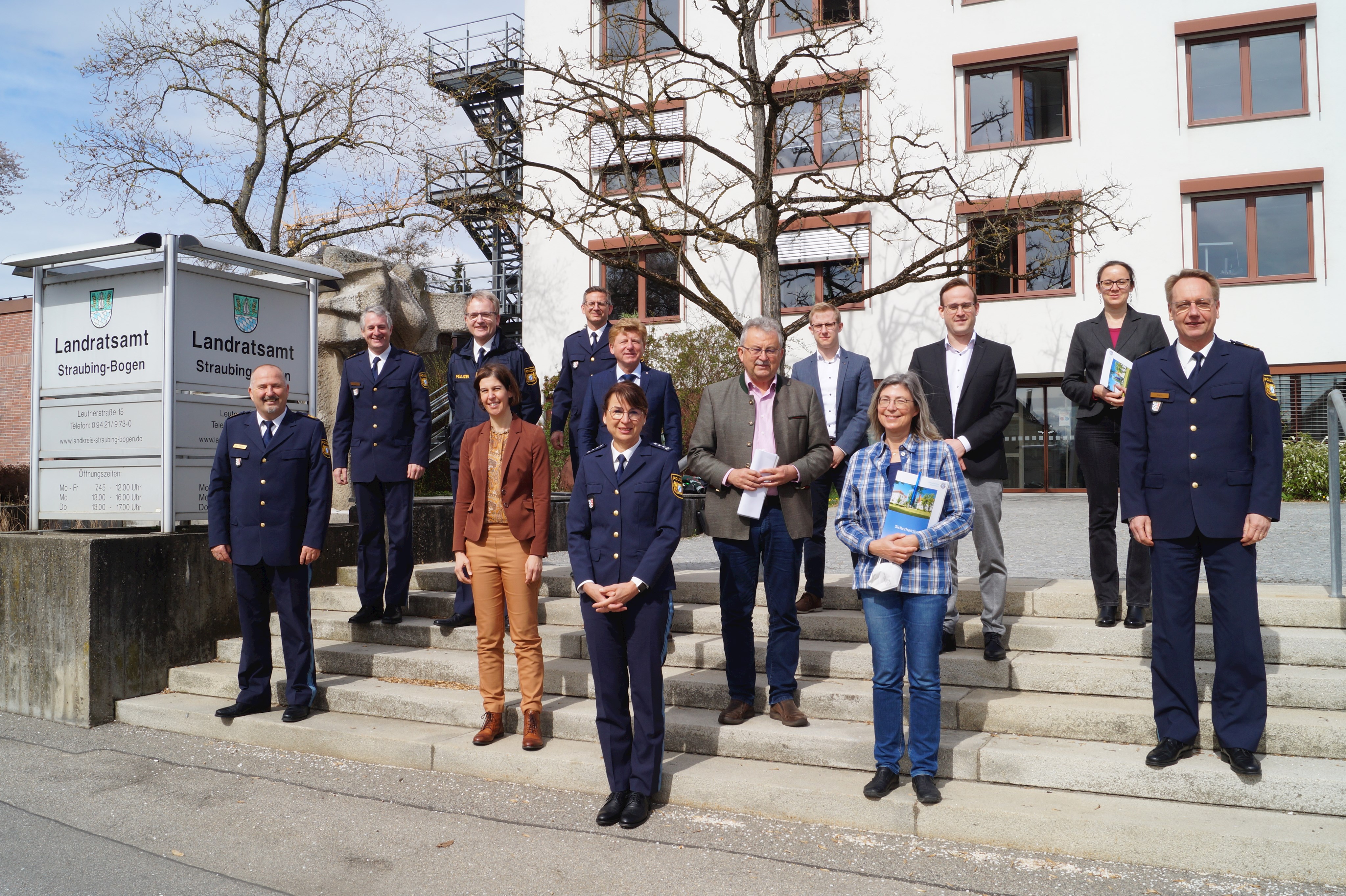 Sicherheitsgespräch zwischen der Polizei und dem Landkreis Straubing-Bogen