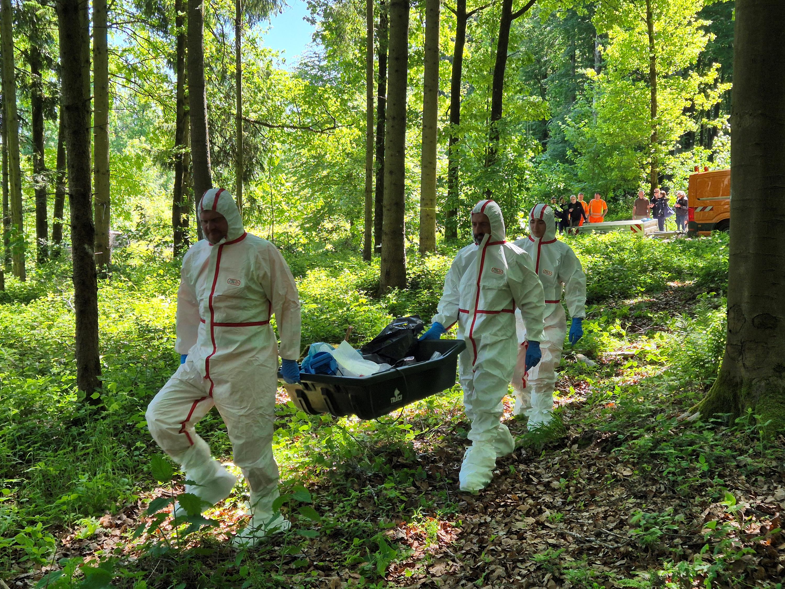 Tierseuchenübung Bergung III