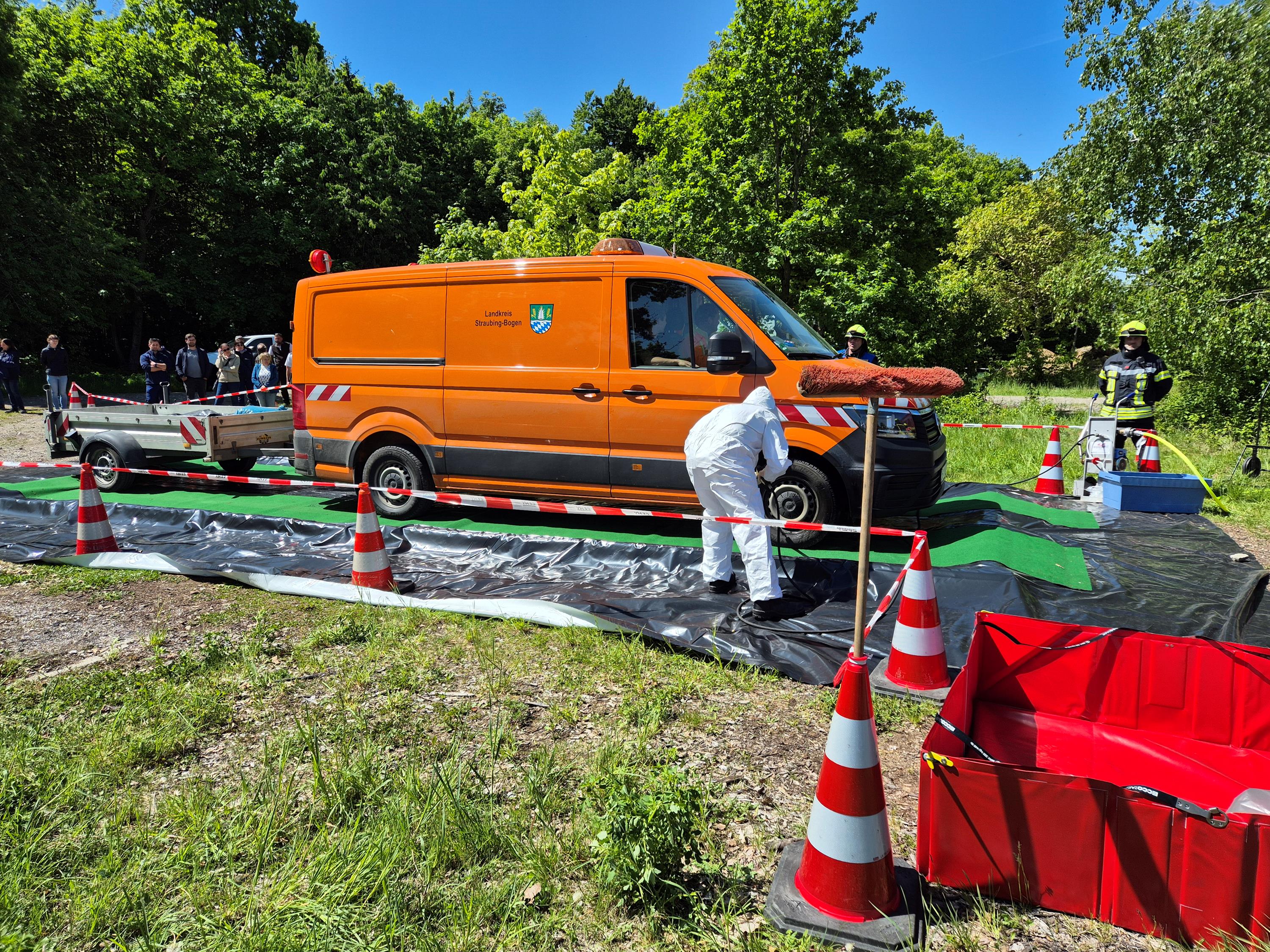 Tierseuchenübung Desinfektion