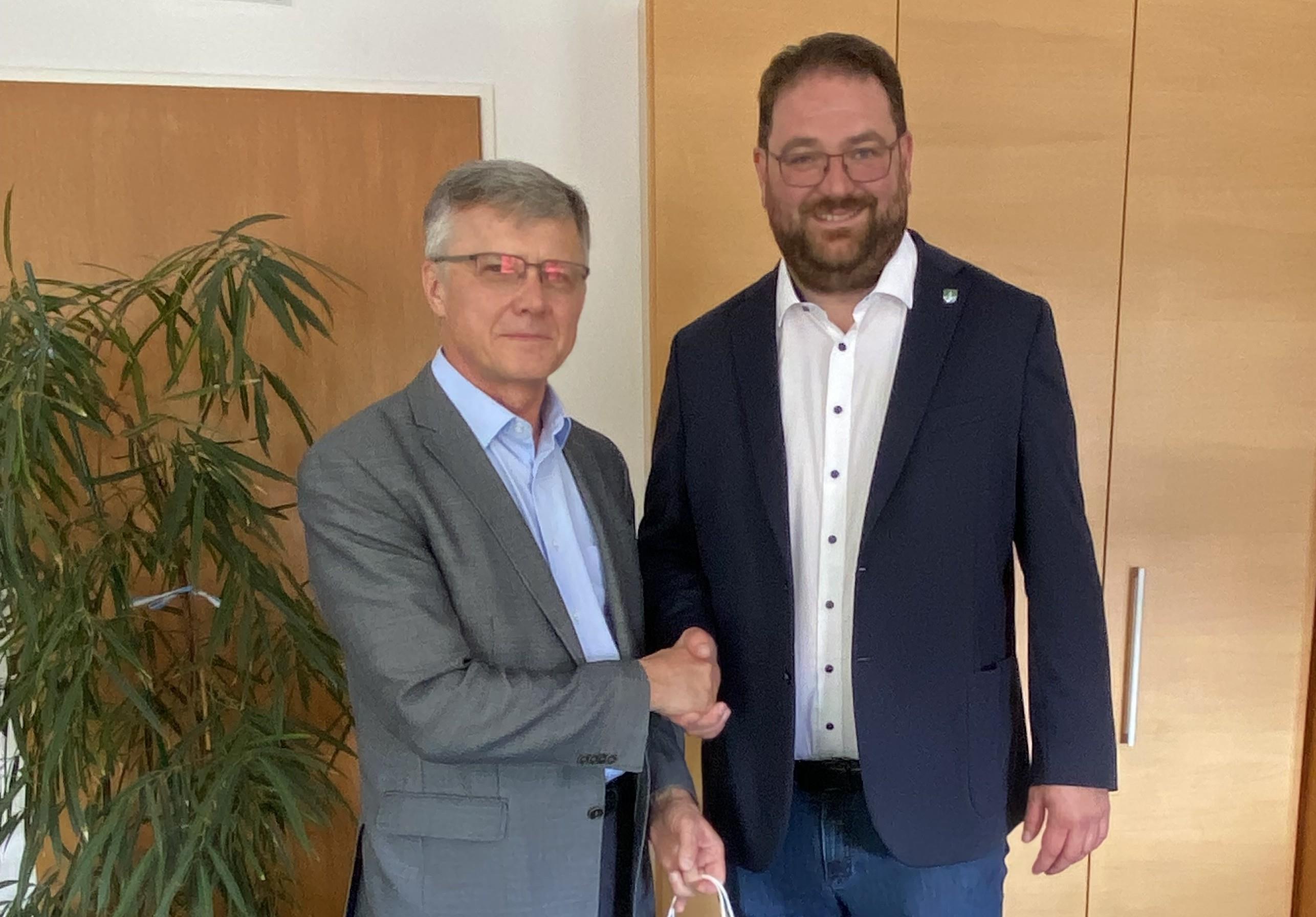 Leider haben wir keinen Alternativtext zu diesem Bild, aber wir arbeiten daran.