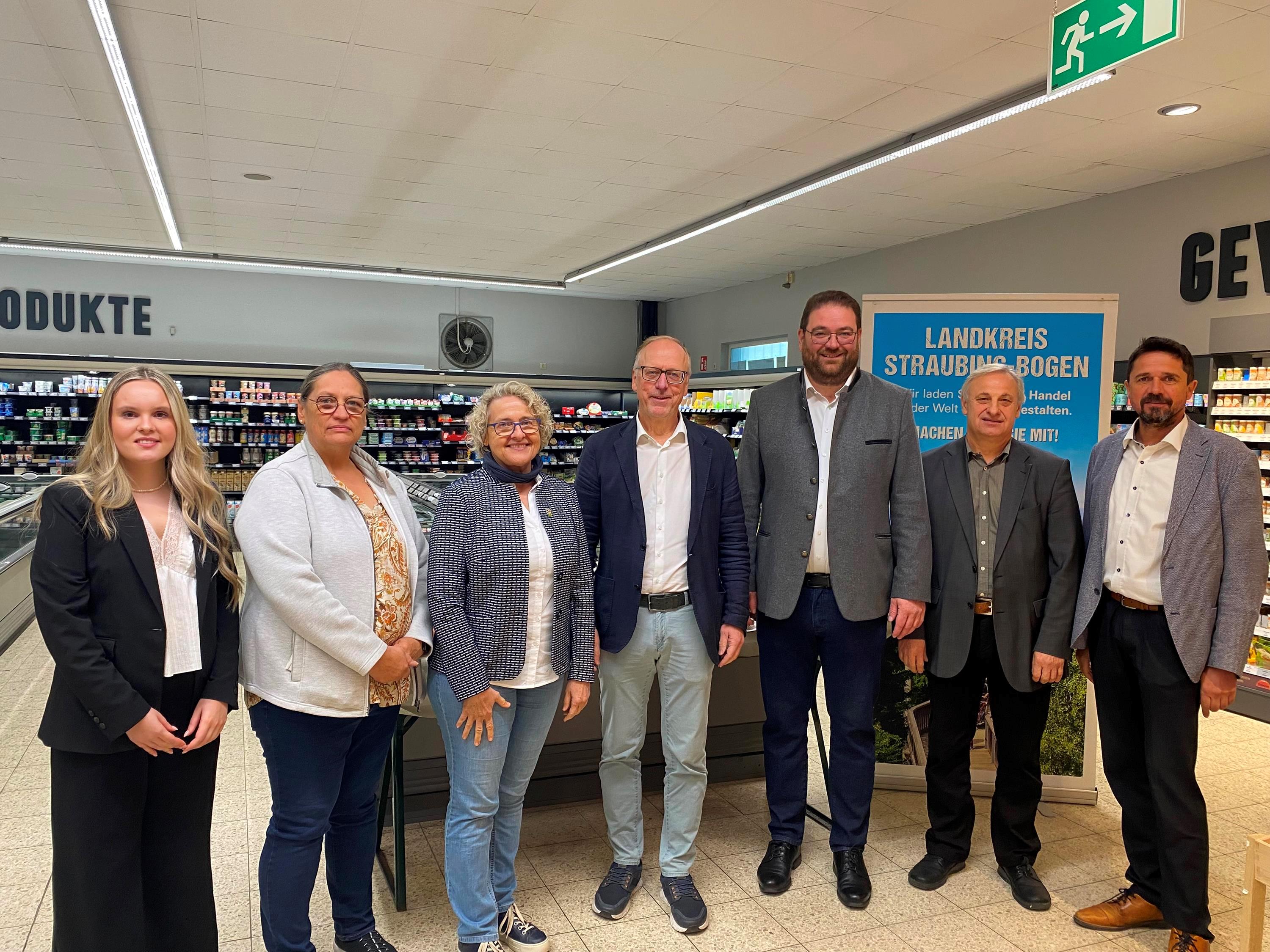 Gruppenfoto bei Stadler und Honner in Aiterhofen