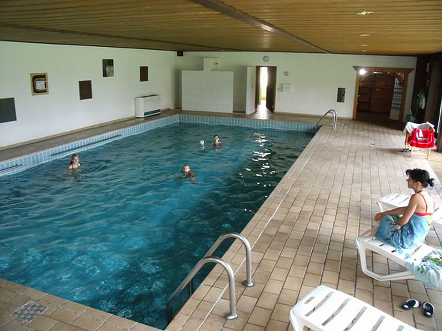 Blick auf des Schwimmbad des Hotels Ferien vom Ich