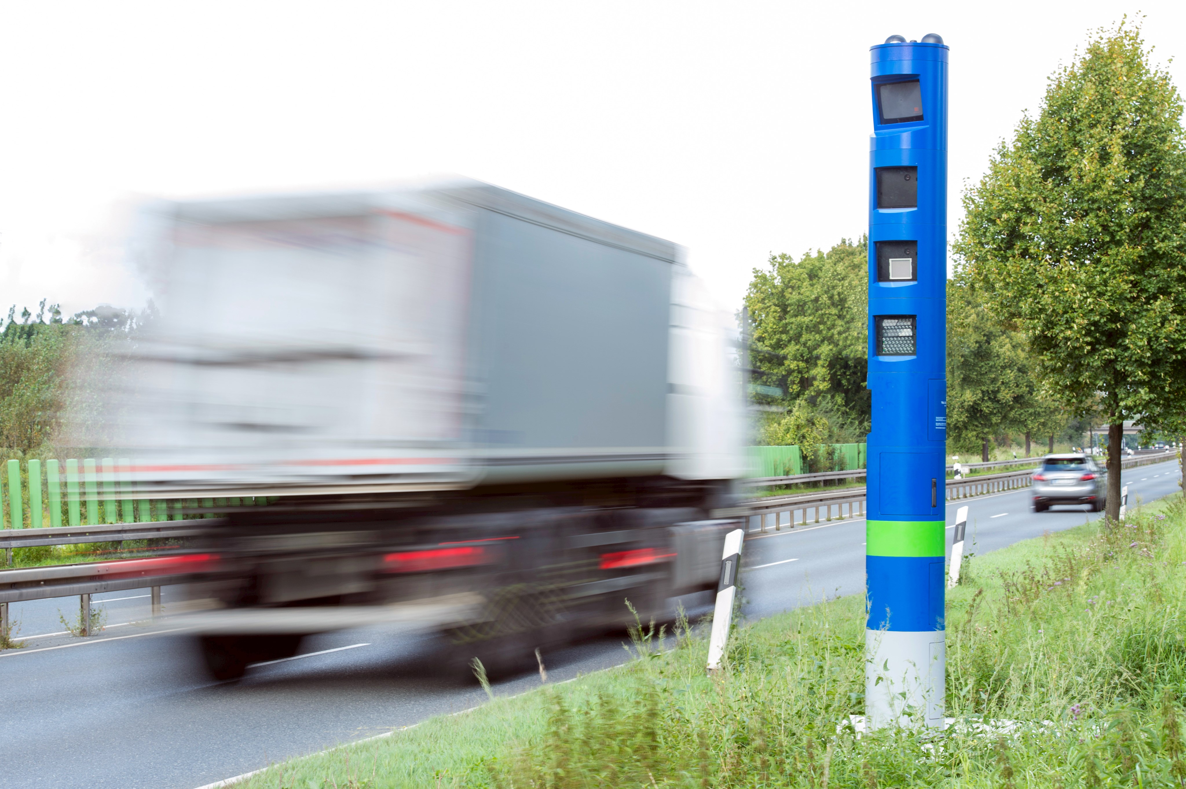 Eine typische Beispielkontrollsäule, wie sie auch im Landkreis Straubing-Bogen stehen.